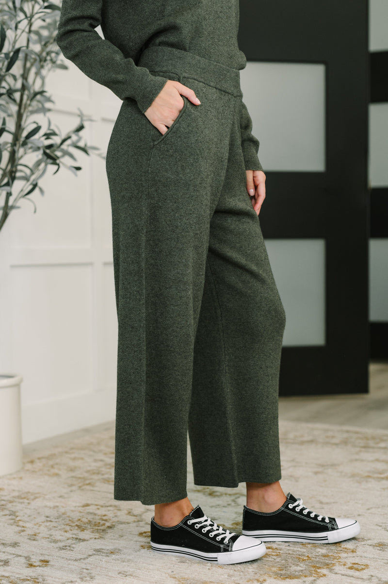 Close Culottes in Moss