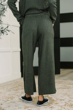 Close Culottes in Moss