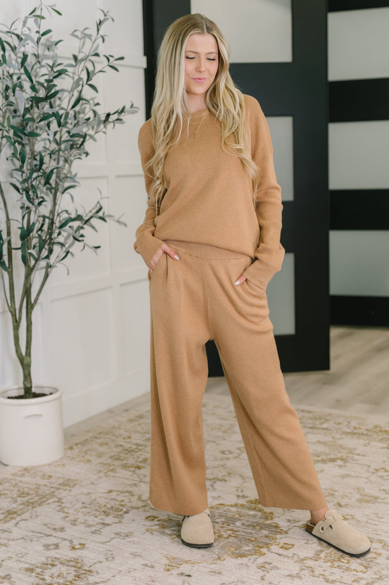 Close Sweater in Camel