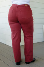 Judy Blue Phoebe High Rise Front Seam Straight Jeans in Burgundy