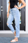 Judy Blue Sam Mid Rise Star Pocket Boyfriend Jeans