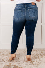 Judy Blue Skylar Mid Rise Thermal Vintage Skinny Jean