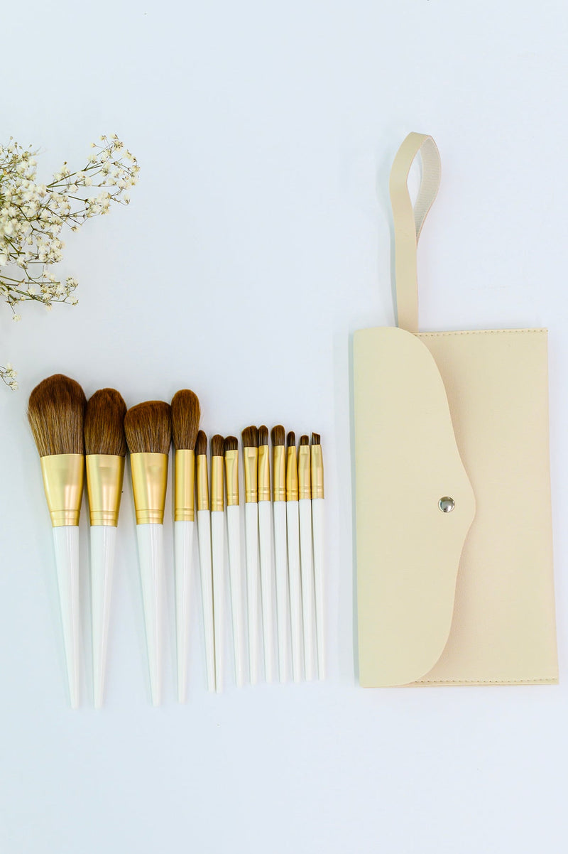 13 Piece Makeup Brush Kit with Case